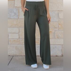 Women's Smocked Wide-Leg Pants